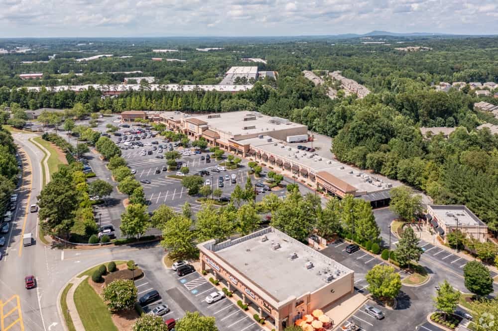 Steve Josovitz of The Shumacher Group Sells Freestanding Café Shiraz Alpharetta